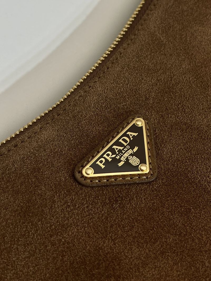 Pra*a hobo bags
